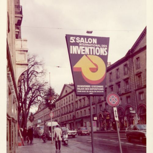 Panneau trapèze Loutan pour le Salon International des Inventions, 1977